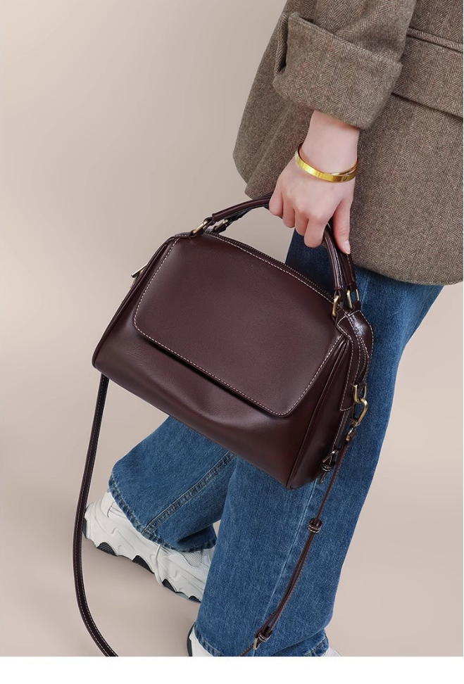 2025 New Crossbody bags Large Capacity Womens Leather Crossbody Handbag